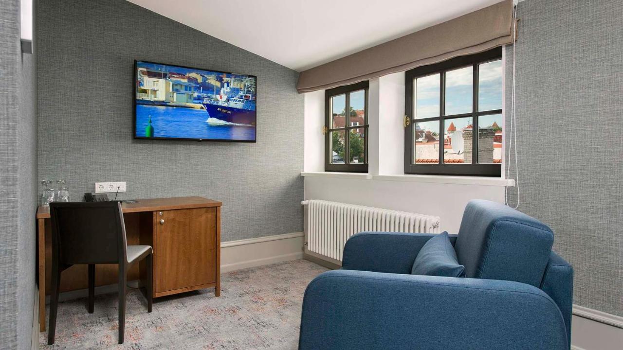 Hestia Barons Old Town Hotel 4*
