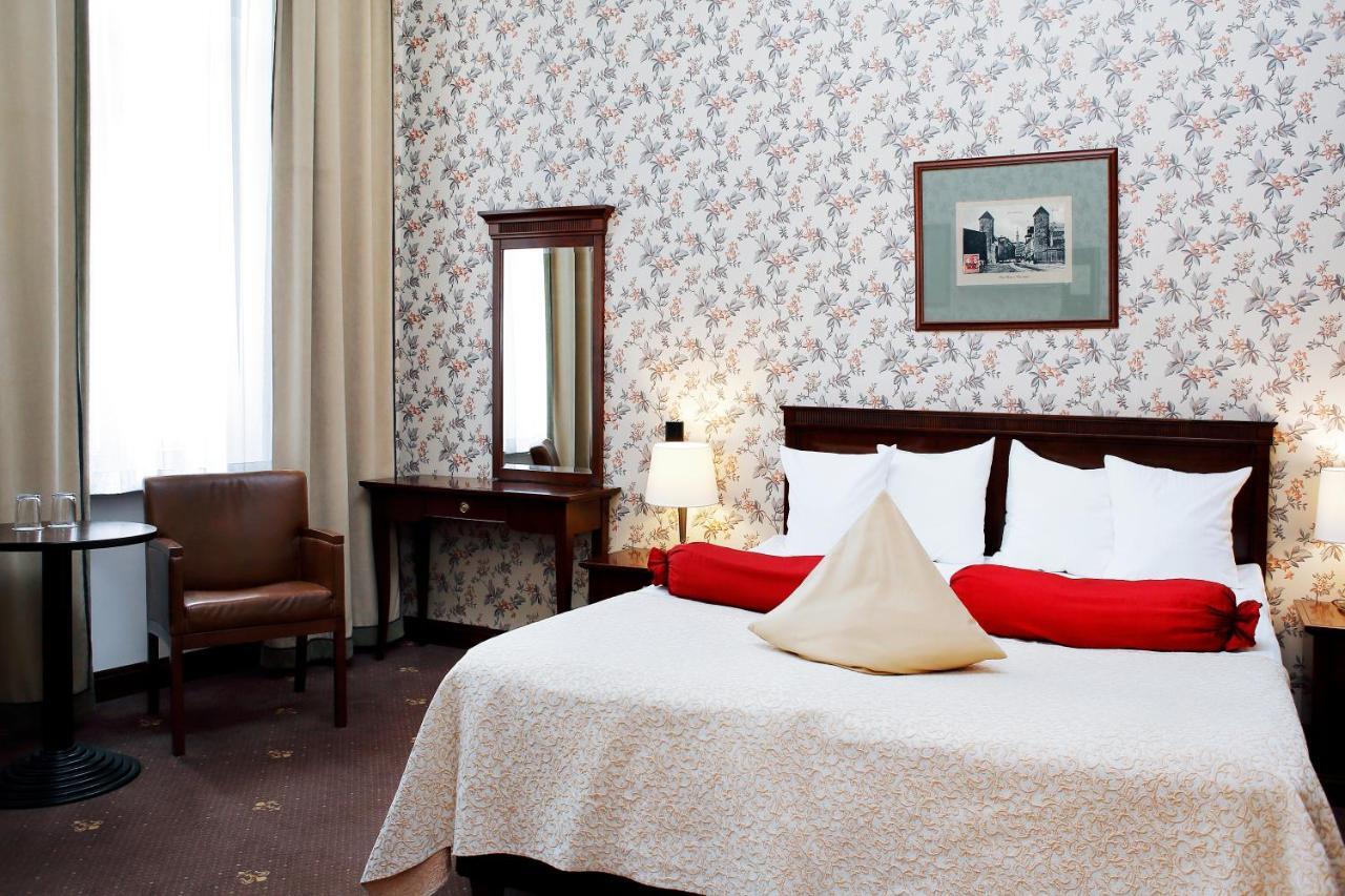 Hestia Barons Old Town Hotel 4*