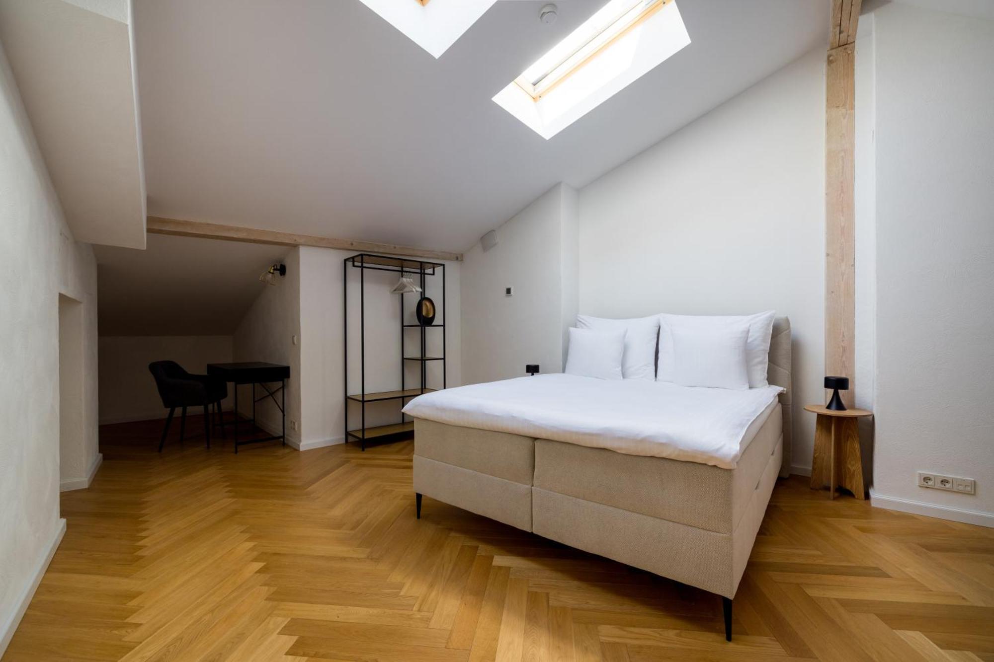 Hotell Hestia Barons Old Town 4*