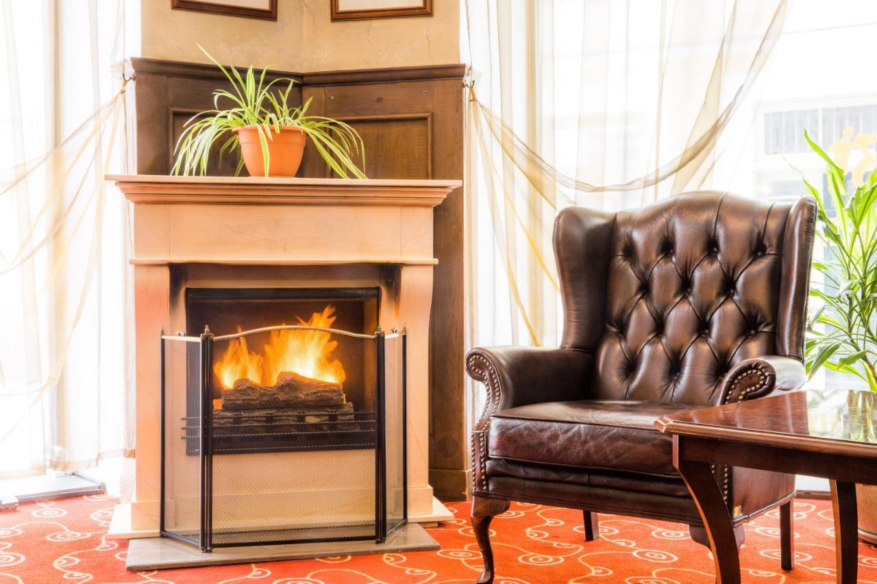 Hotell Hestia Barons Old Town 4*